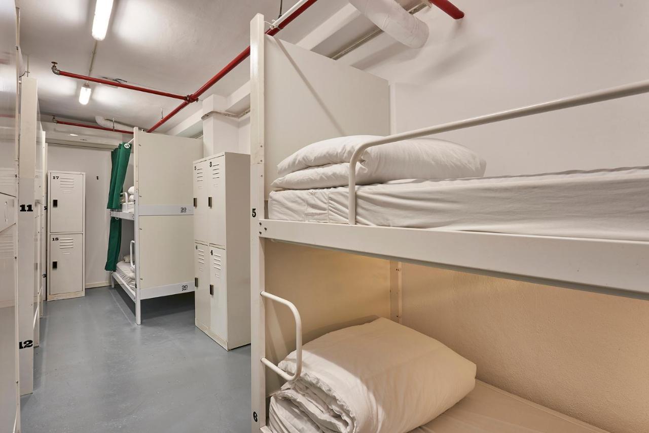 โอลา โอสตัล กอลบลัง Hostel โอสปิตาเล็ต เดอ โยเบรกัต ภายนอก รูปภาพ