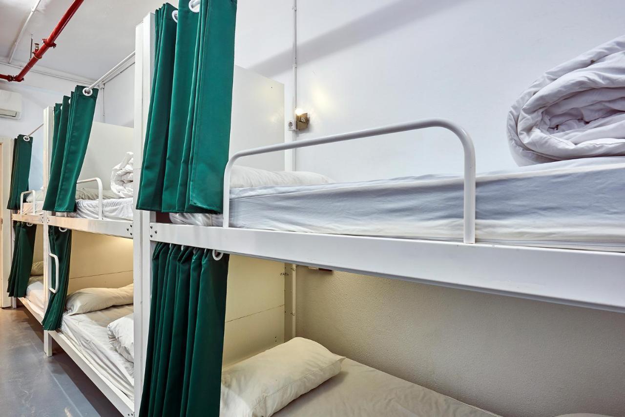โอลา โอสตัล กอลบลัง Hostel โอสปิตาเล็ต เดอ โยเบรกัต ภายนอก รูปภาพ