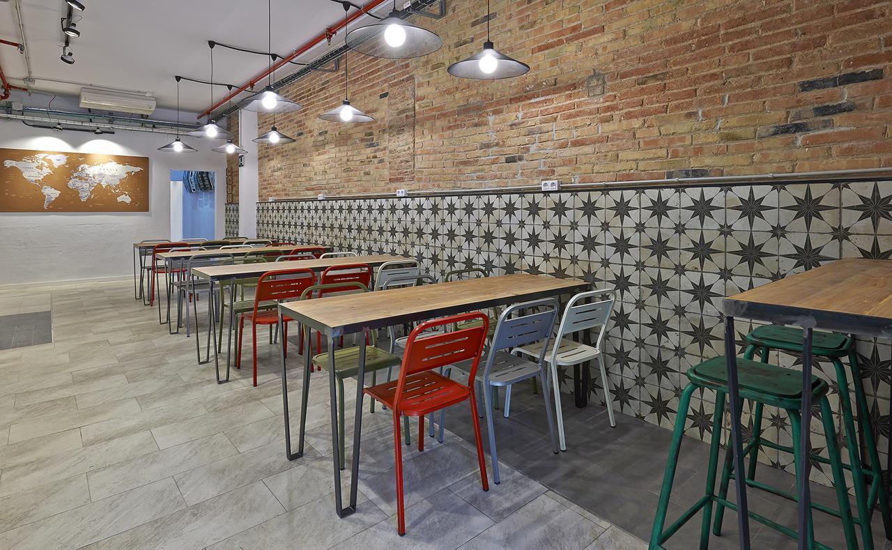 โอลา โอสตัล กอลบลัง Hostel โอสปิตาเล็ต เดอ โยเบรกัต ภายนอก รูปภาพ